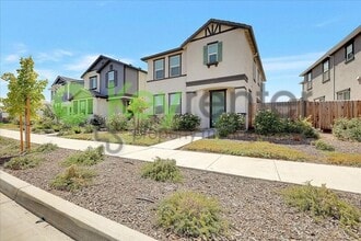 Building Photo - 8112 Monkeyflower Wy