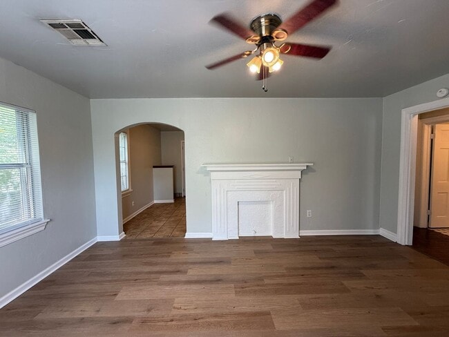 Building Photo - 2249 NW 37th St
