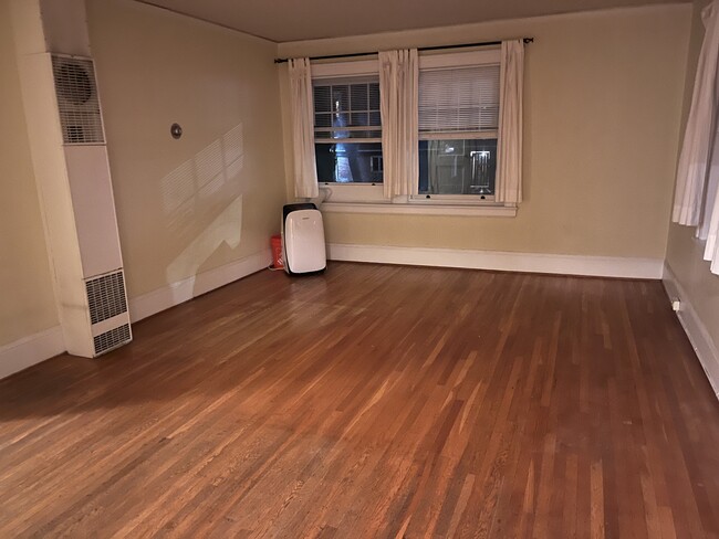 Foto del edificio - 507 NW 22nd Ave