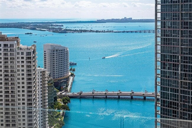 Foto del edificio - 300 Biscayne Blvd Way