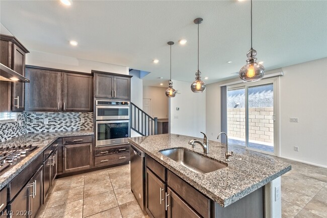 Building Photo - 10640 Sariah Skye Ave