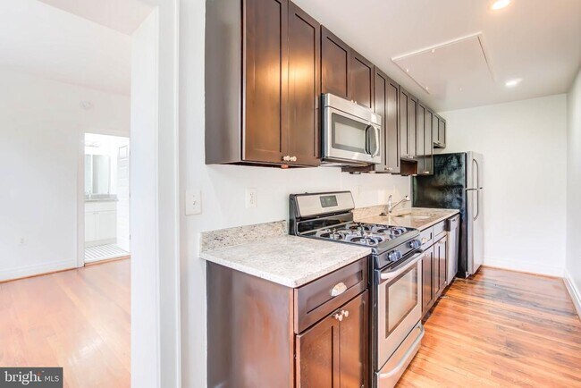 Building Photo - 3625 16th St NW