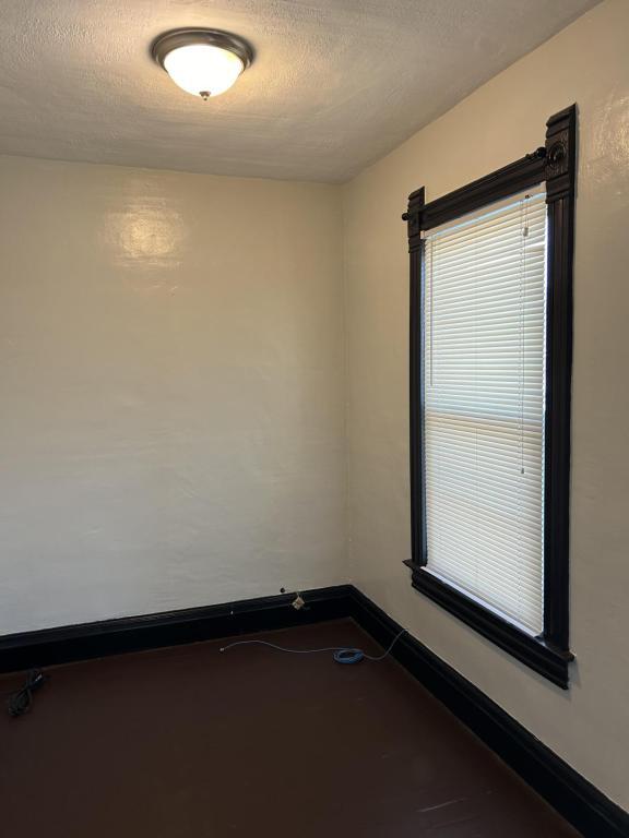 Foto del edificio - 81 Mariemont Ave