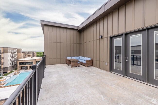 Sedona Edge 4BR, 4BA - 1,725SF - Balcony - Axis on Futrall