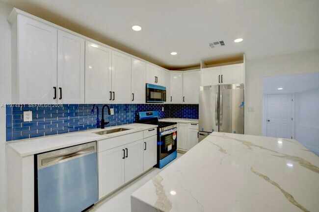 Foto del edificio - 1101 NW 14th Ct