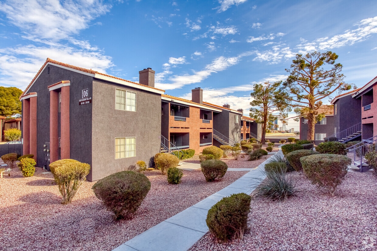 Community - Pleasant Hill Villas