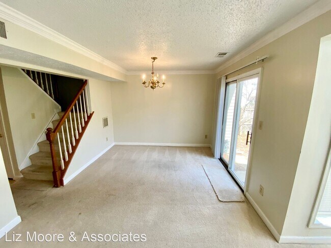 Building Photo - 3 br, 2 bath House - 101 Stallion Court