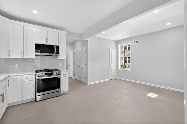 Building Photo - 204 John F. Kennedy Blvd