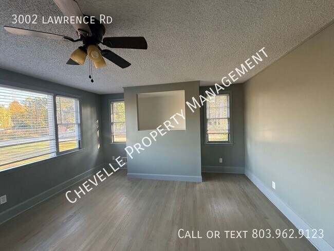 Building Photo - 3002 Lawrence Rd