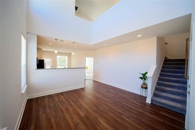 Foto del edificio - 162 Elisha Dr