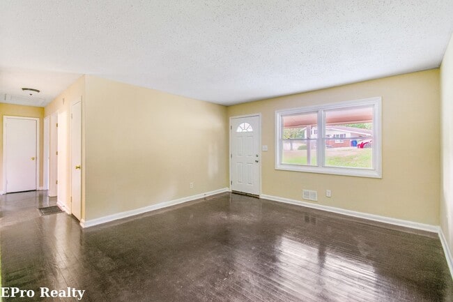 Building Photo - Don’t Miss Out! Look, Lease, and Live Specials EXTENDED to January 31st!