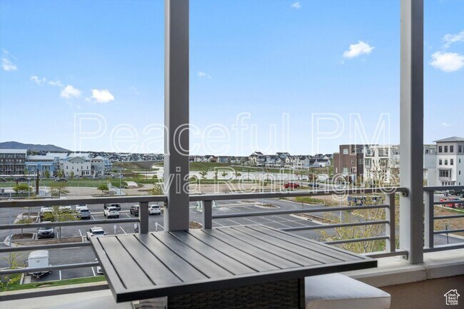 Foto del edificio - 4621 Daybreak Rim Way