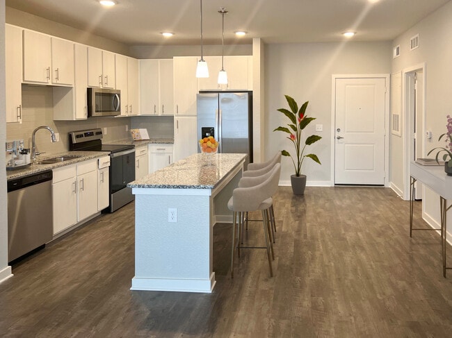 Photo - The Avery Apartments