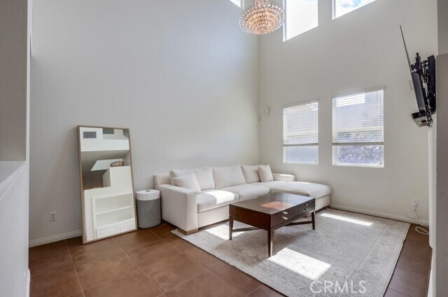 Building Photo - 80 Meridian Dr