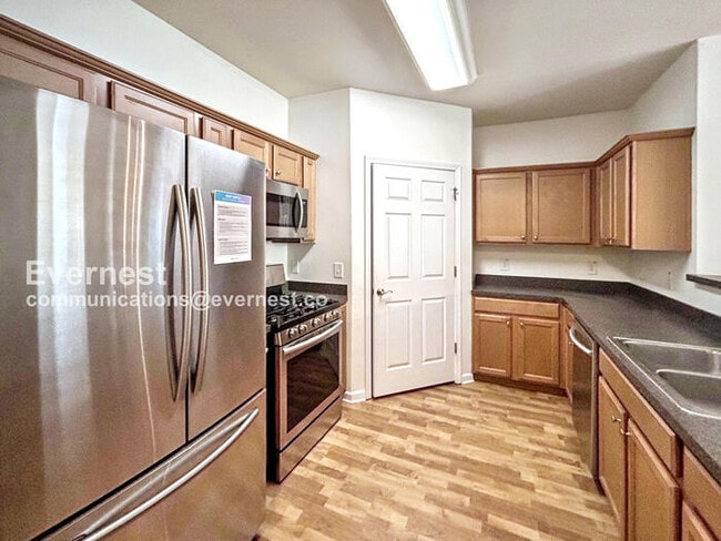 Foto del edificio - 4805 W Village Way