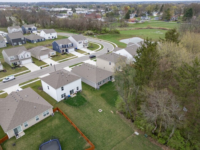 Foto del edificio - 5969 Hollett Dr S