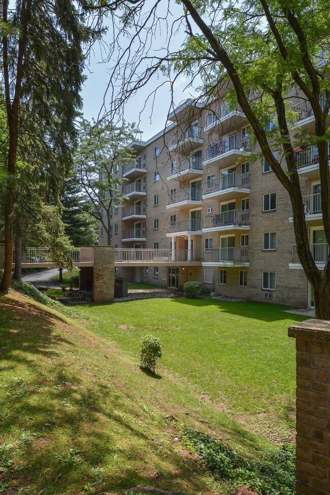 The Lafayette at Valley Apartments King Of Prussia, PA