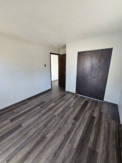 Foto del edificio - 250 Lakeview Rd