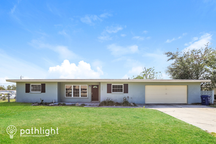Foto principal - 264 Center Road, Venice, FL, 34285
