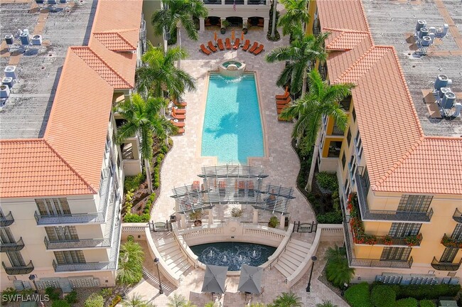 Foto del edificio - 8000 Via Sardinia St