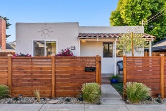 Building Photo - 37 Portola Ave