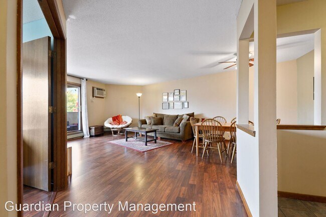 Foto del edificio - 2 br, 2 bath House - 1034 Cleveland Ave S,...