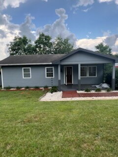Primary Photo - "Charming 3-Bed Home in Asheville with Coz...