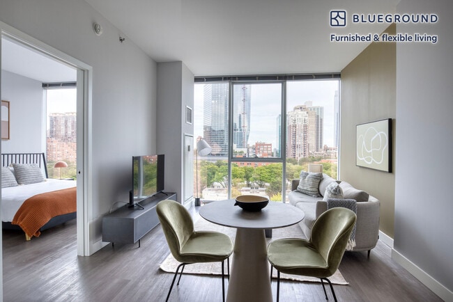 Foto del edificio - 1000 S Clark St