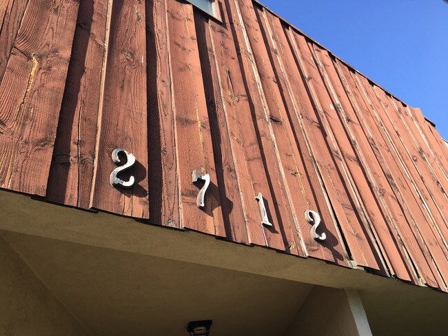 Building Photo - 2712 Abbot Kinney Blvd