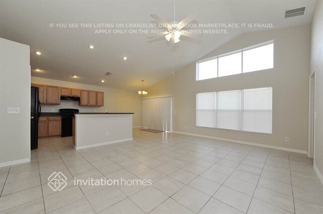 Building Photo - 2761 Rochelle Dr