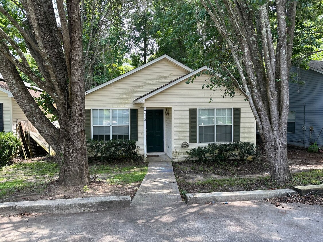 Foto principal - 3 BR in NE Tallahassee off Olson Rd.