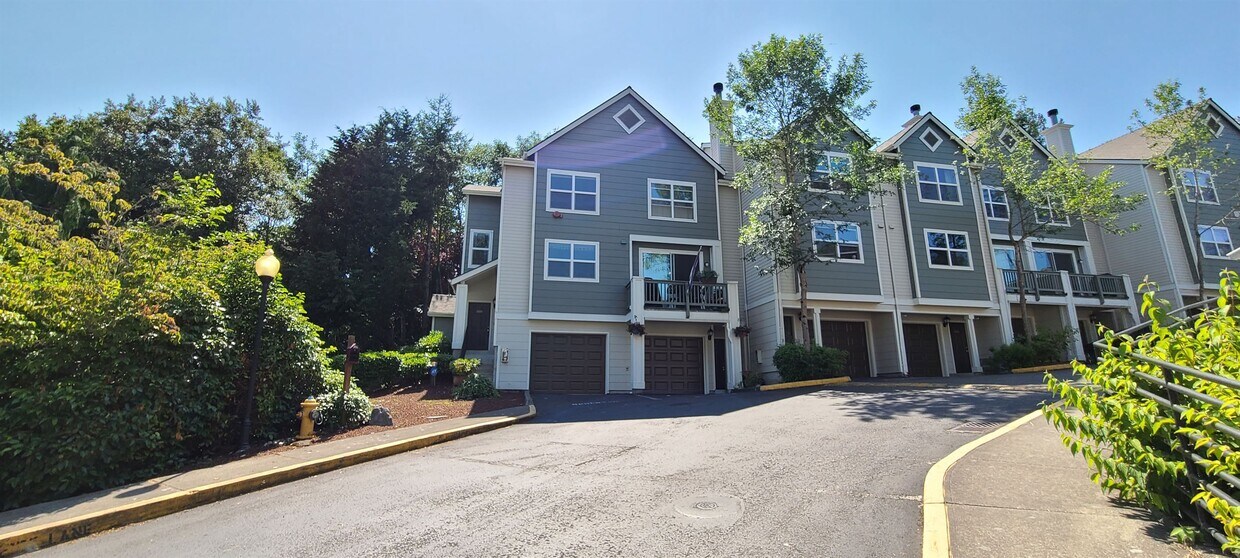 Primary Photo - 3116 164th St SW