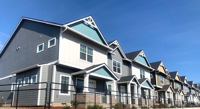 Foto del edificio - 845 NE Water Ave
