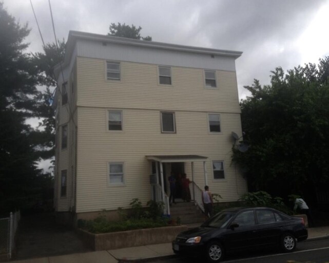 Primary Photo - 79 Baldwin St