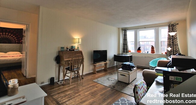 Photo - 1999 Commonwealth Ave Apartment