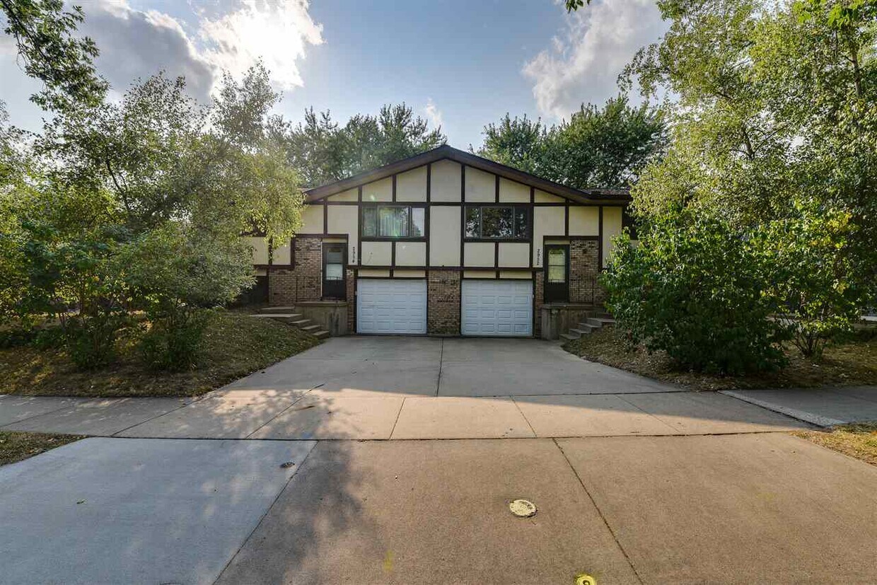 Foto principal - 2954 Turbot Dr