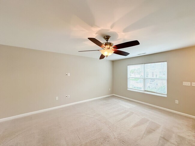 Foto del edificio - Cozy 3 Bedroom Townhouse