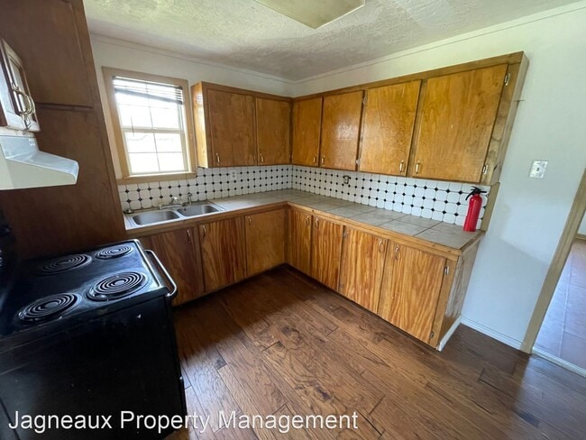 Foto del edificio - 2 br, 1 bath House - 3635 Turk Vincent Rd