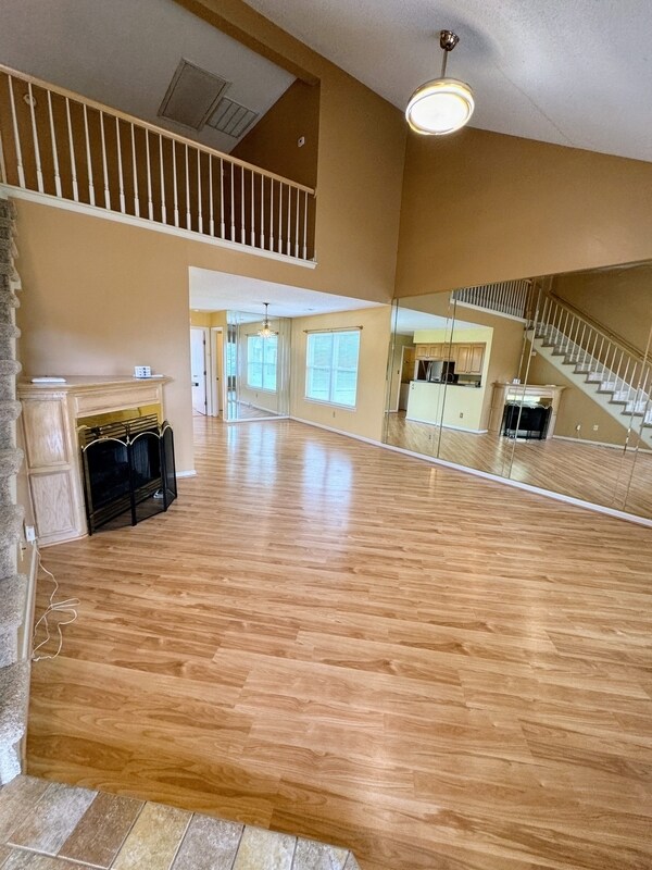 Building Photo - 724 Brisa Ct