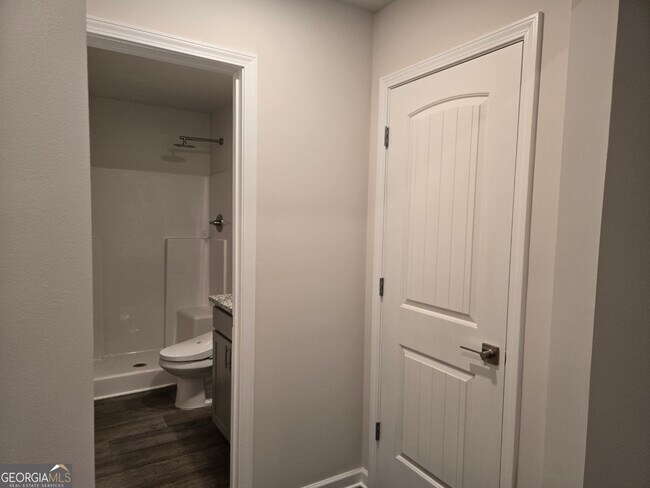 Building Photo - 710 Windstream Dr