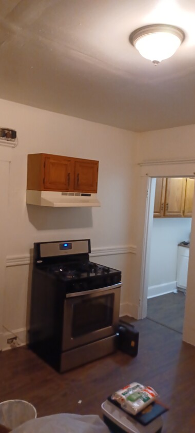 Stove in Kitchen near Pantry - 65 Parmelee Ave