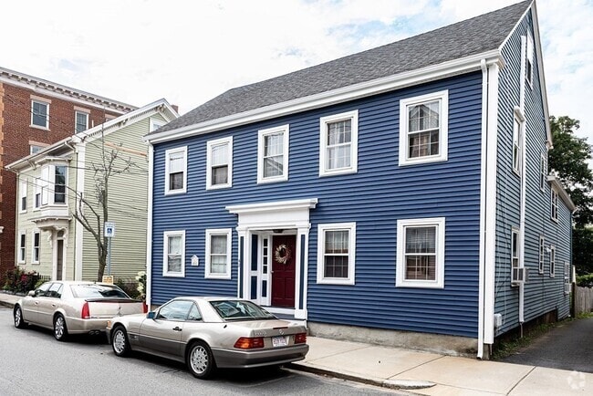 Building Photo - 42 Essex St