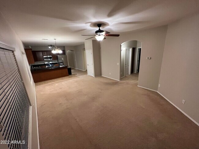 Building Photo - 1756 W Stephanie Ln