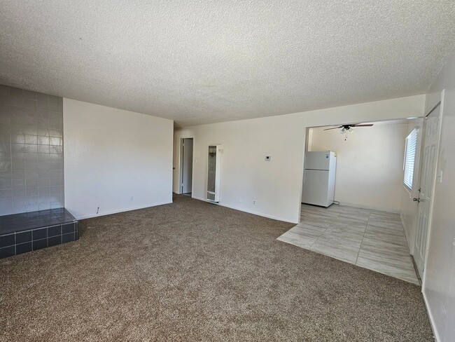 Building Photo - Valle Vista 4 plex - Vallejo