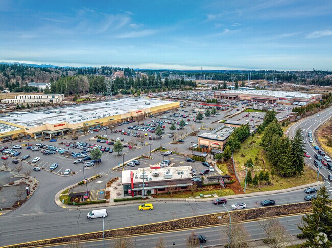 Overview of retail shopping center located in Covington, WA.