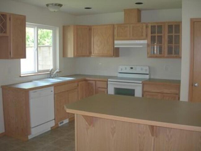 Foto del edificio - 4736 Kapalea Way SE