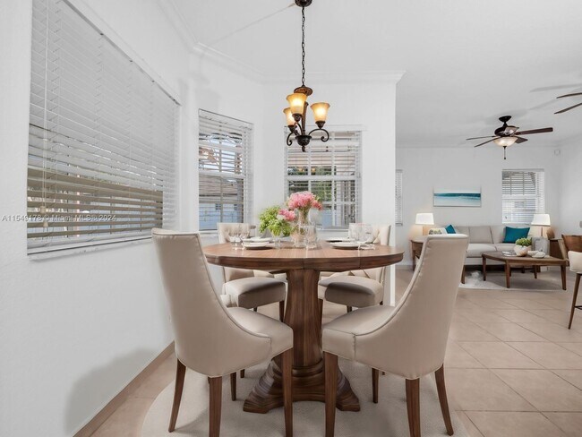 Foto del edificio - 7790 NW 162nd Terrace