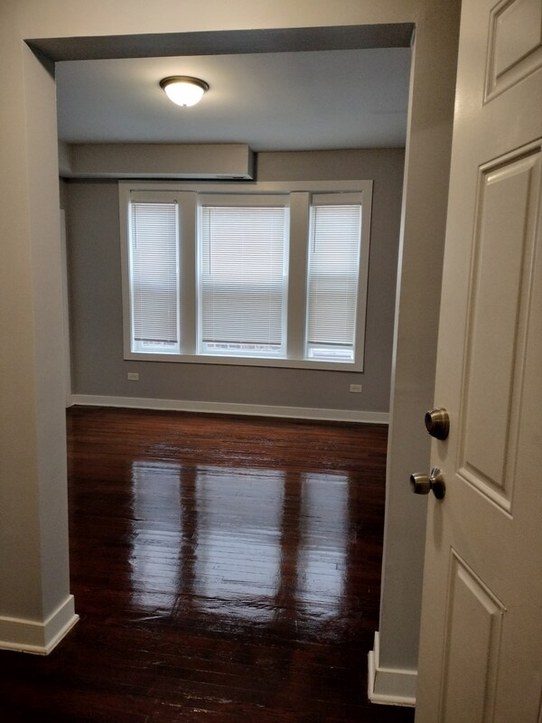 Foto del edificio - 6603 S Bishop St