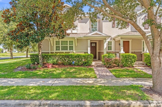 Spacious 3-Bed, 2.5 Bath End Unit Townhome... - Spacious 3-Bed, 2.5 Bath End Unit Townhome...