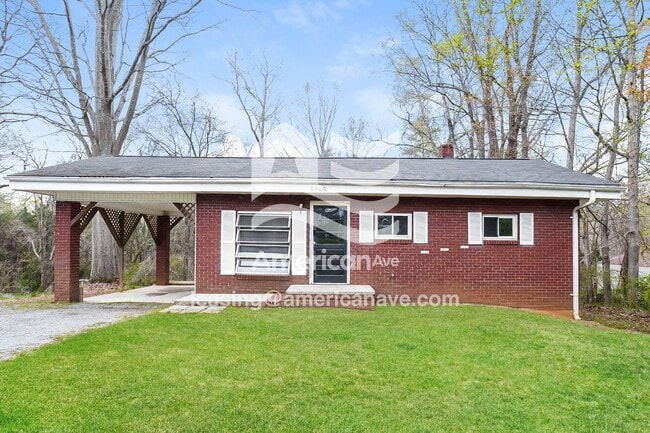 Building Photo - 8460 Reynolda Rd